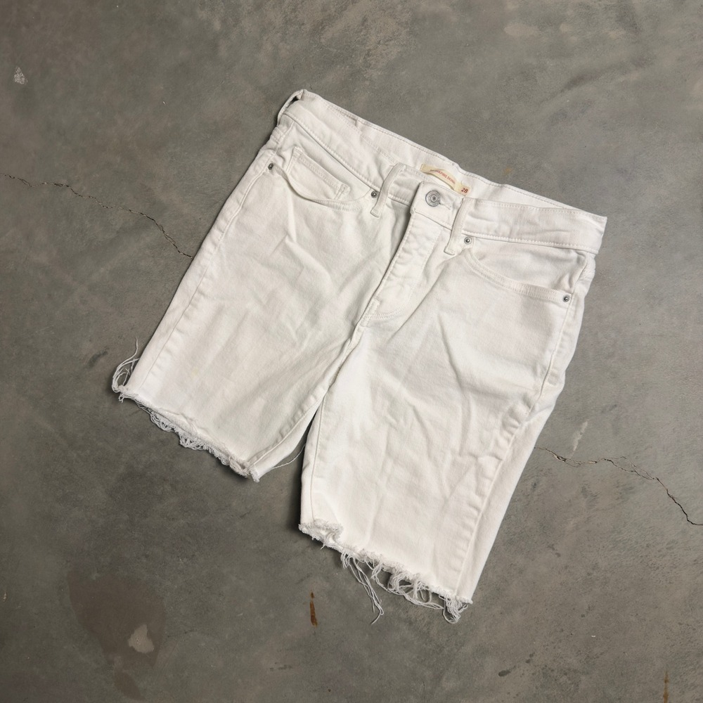 Levi's 711 Amazing Skinny Denim Shorts Womens 28 White Raw Hem Summer Casual